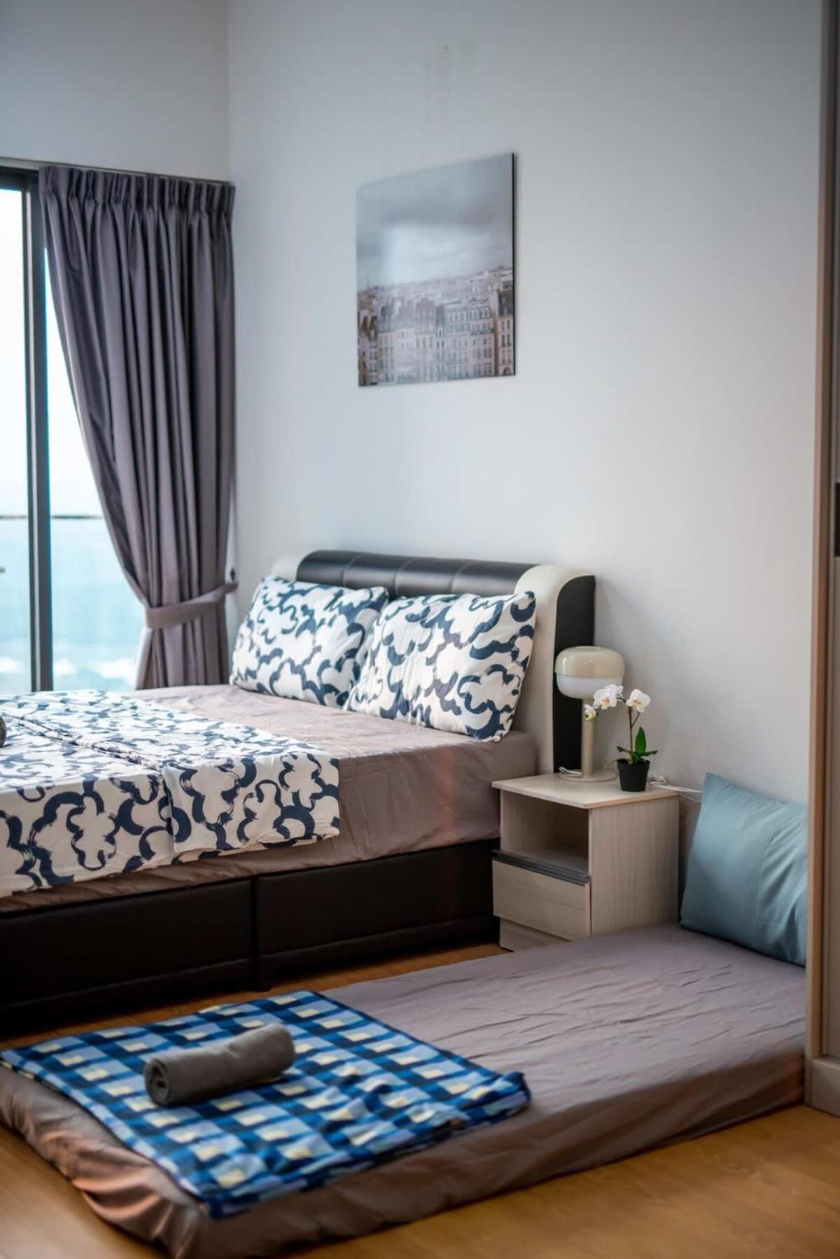 Chic 3br In Danga Bay With Water Views & Parking * Johor Bahru